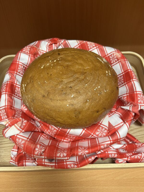 Chlebík tmavý cibulový 400g