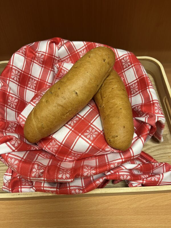 Cibulový rohlík 60g